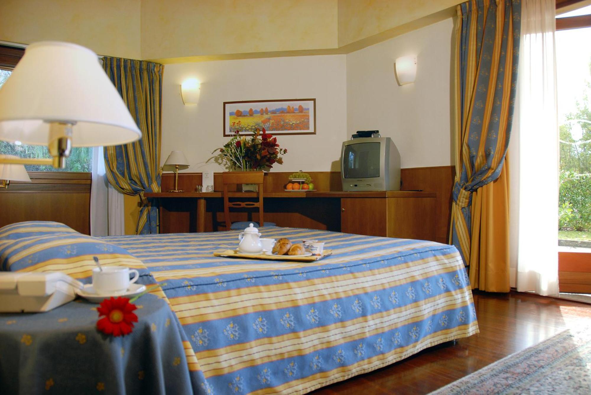 Hotel Luna Vigonovo  Bagian luar foto